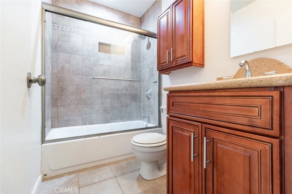 40166 178th Street E, Palmdale, California 93591 home-pic-19